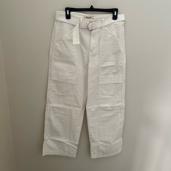 Madewell Ivory Belted Slouchy Straight Cargo Pants in Garment Dye - Picture 2 of 11